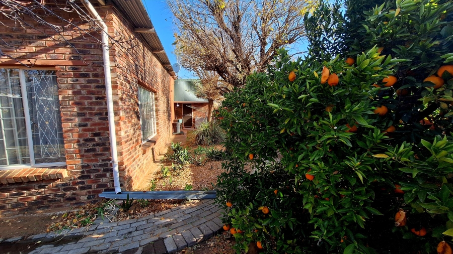 3 Bedroom Property for Sale in Odendaalsrus Free State